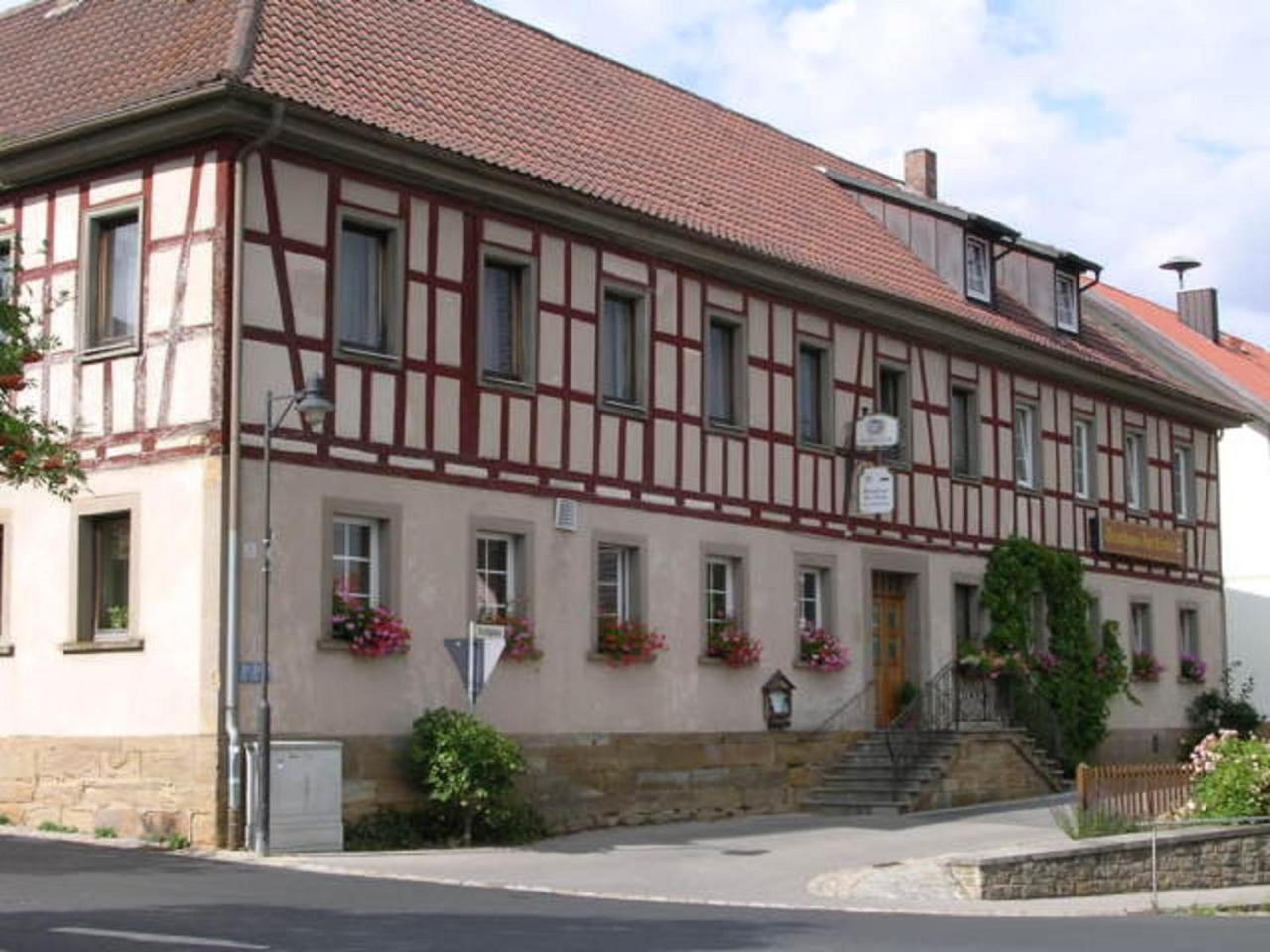 Landgasthof "Zur Linde" Hotel Irmelshausen Kültér fotó